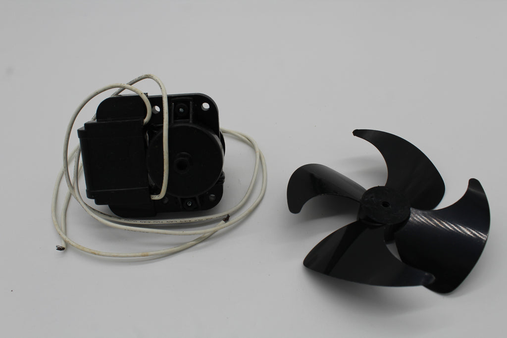 VENTILATEUR INDESIT (C00378061); WHIRLPOOL (481936170011)  Livraison Martinique Guadeloupe et Guyane